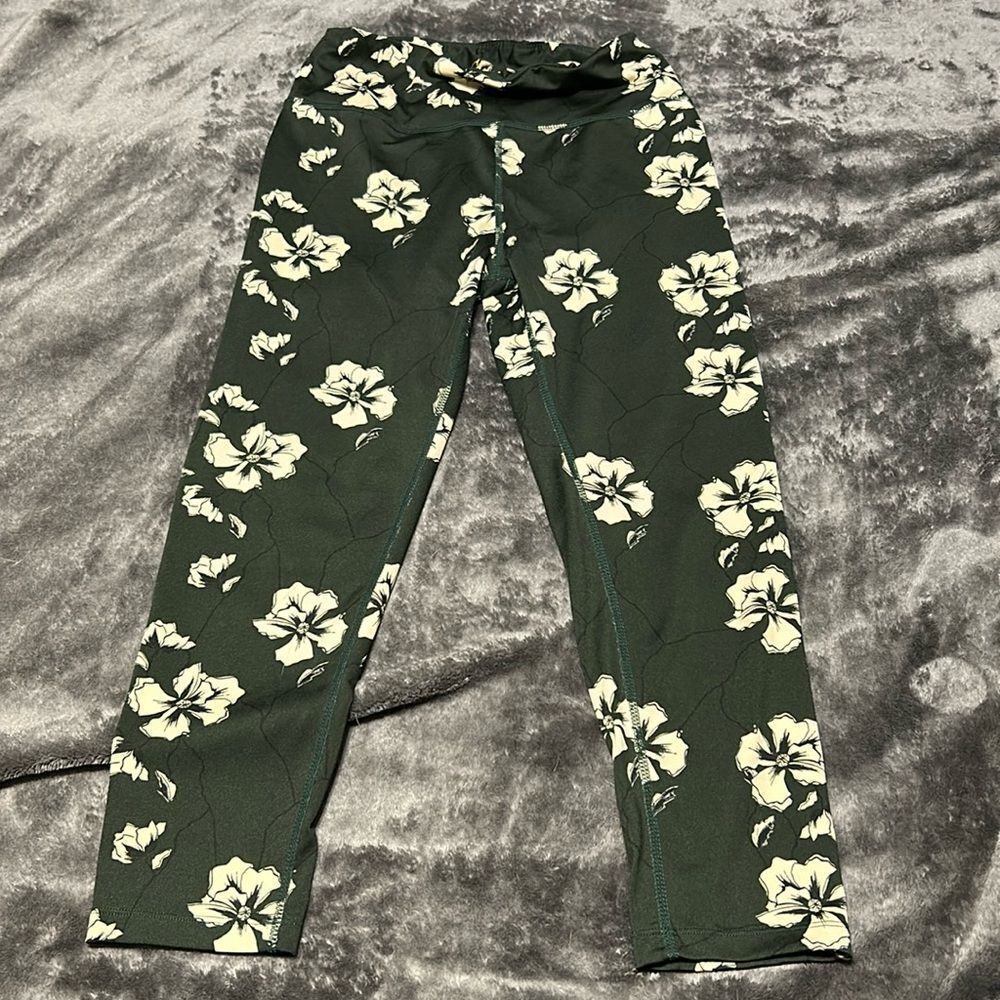 Sam Edelman Bold Garden Print Green crop Legging size small
